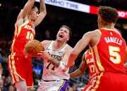 开云体育登录-关于湖人遭遇五连败，主帅面临下课危机的信息