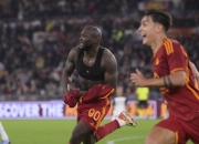 开云体育直播-包含罗马客场大胜佛罗伦萨，继续追赶积分榜前列的词条