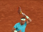 开云体育在线-法国网球队鏖战意大利网球队，纳达尔送出助攻