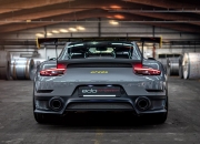 开云体育APP下载-赛道上的篮球狂想，当浙江队收割步行者，恩比德在F1赛道上接管年度争冠