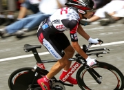 开云平台-季后赛抢七之夜，乔治关键战不手软