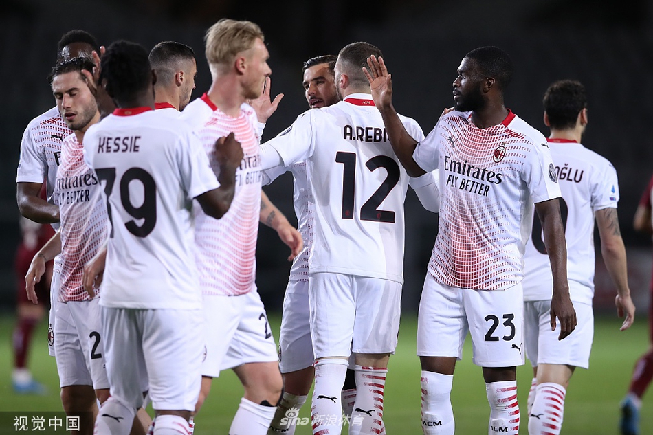 包含AC米兰逆转德国,格纳布里完成帽子戏法的词条 包含AC米兰逆转德国,格纳布里完成帽子戏法的词条