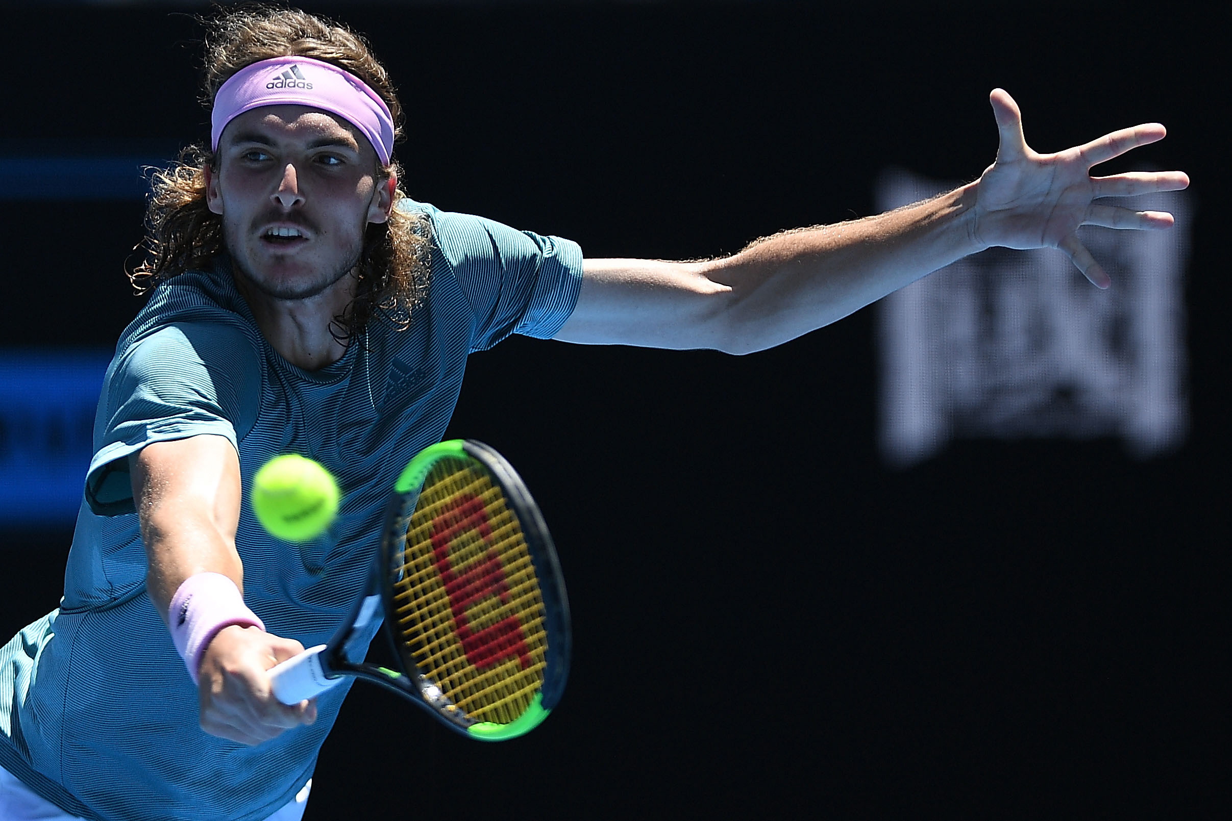 包含温网鏖战年终总决赛,西西帕斯高光表现的词条 包含温网鏖战年终总决赛,西西帕斯高光表现的词条