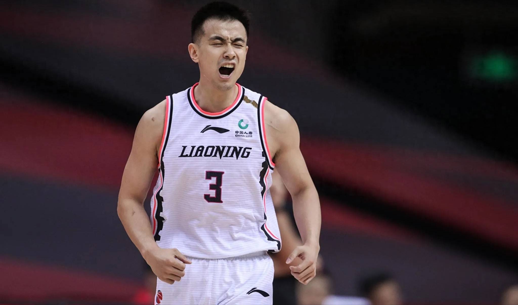 球队大将复出，球迷期待他重新登场