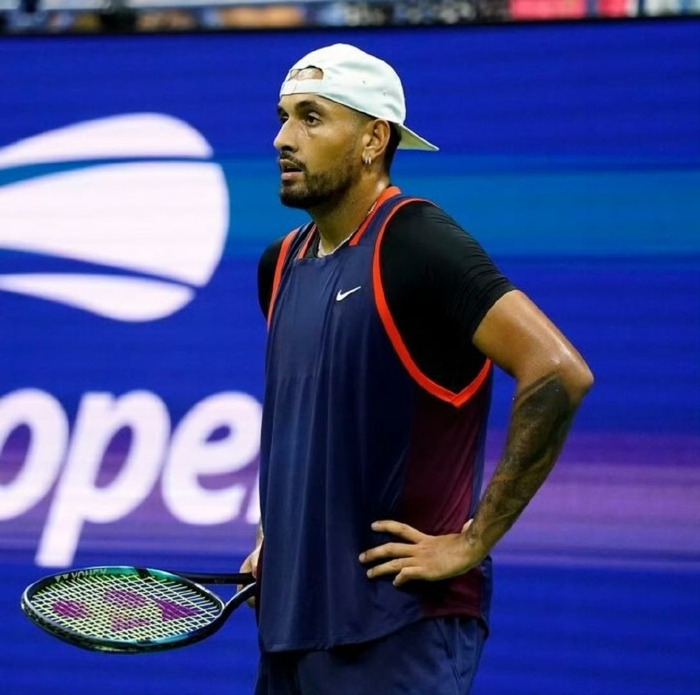 关于意大利网球队绝杀英国网球队，克耶高斯送出助攻的信息