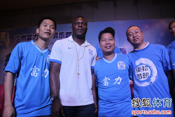 富力新援亮相，表现出色吸引目光的简单介绍