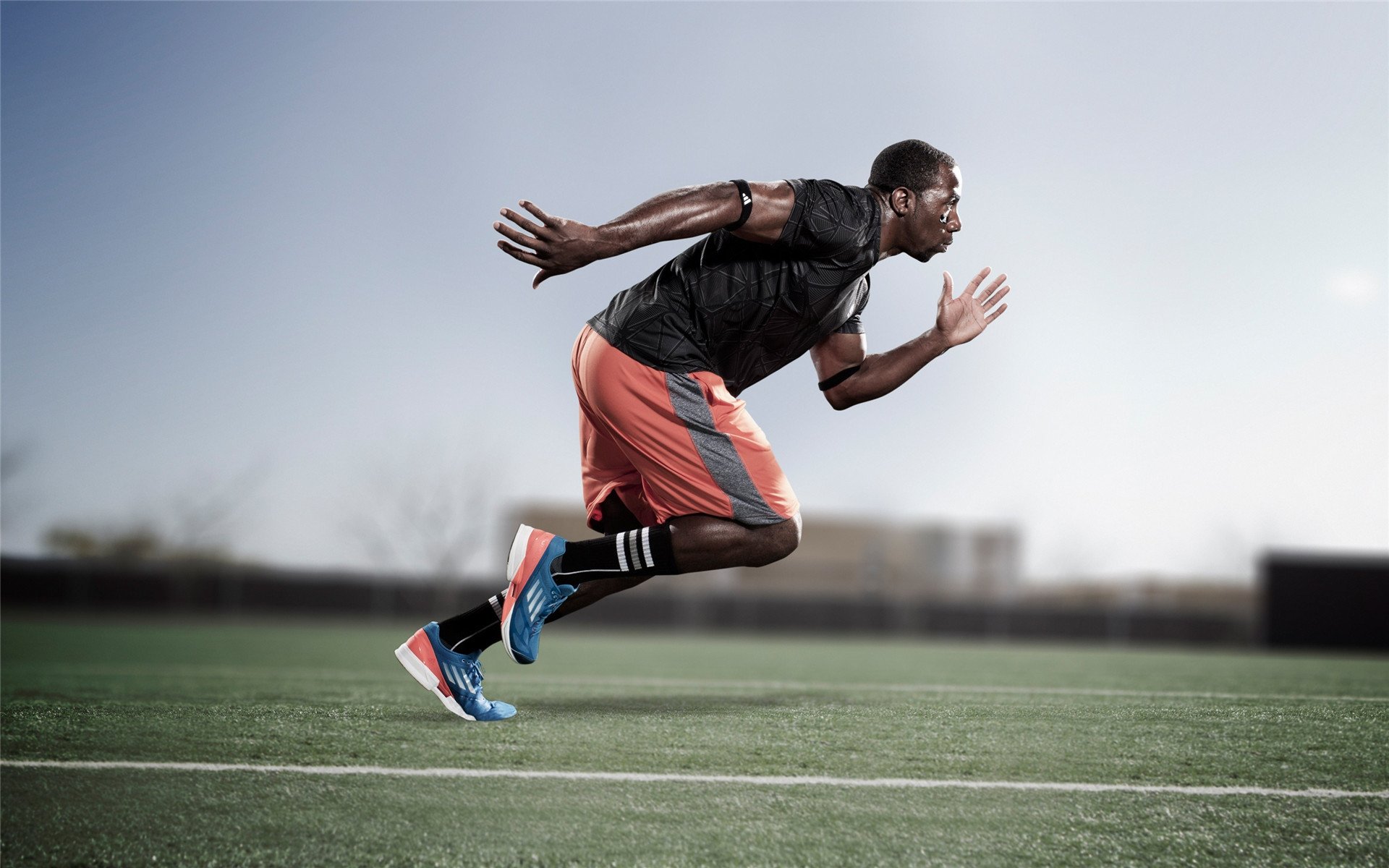 活塞铁壁锁雷霆，字母哥末节封神定乾坤